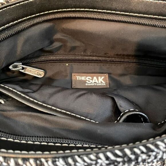 SAK Original Crochet Shoulder Purse/Bag in Black & White. Good Condition - Picture 7 of 14